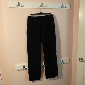 Black Cargi Scrub Bottoms